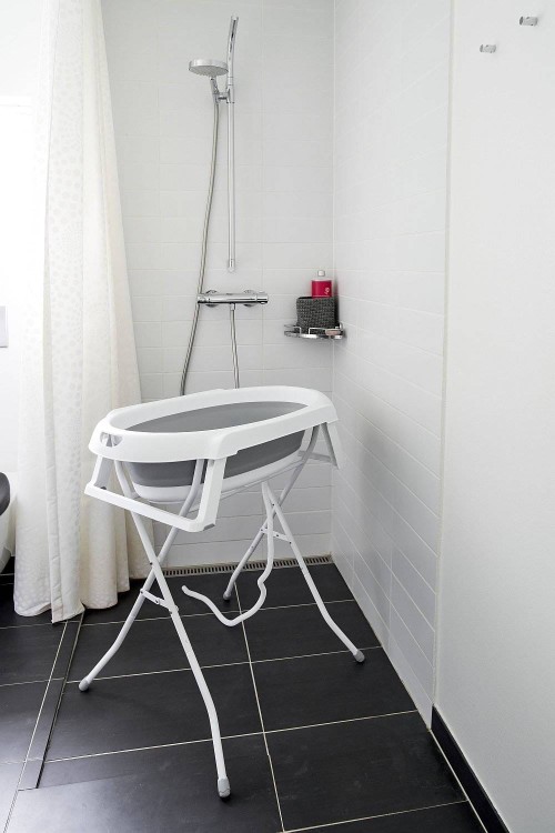 pol_pl_Baby-Dan-Stojak-na-wanienke-SafeSplash-skladany-bialy-34921_9 - Kopia.jpg