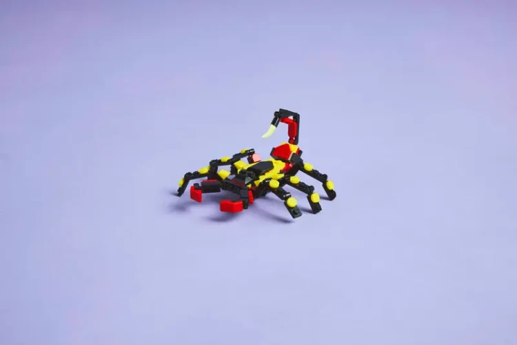 lego27.webp